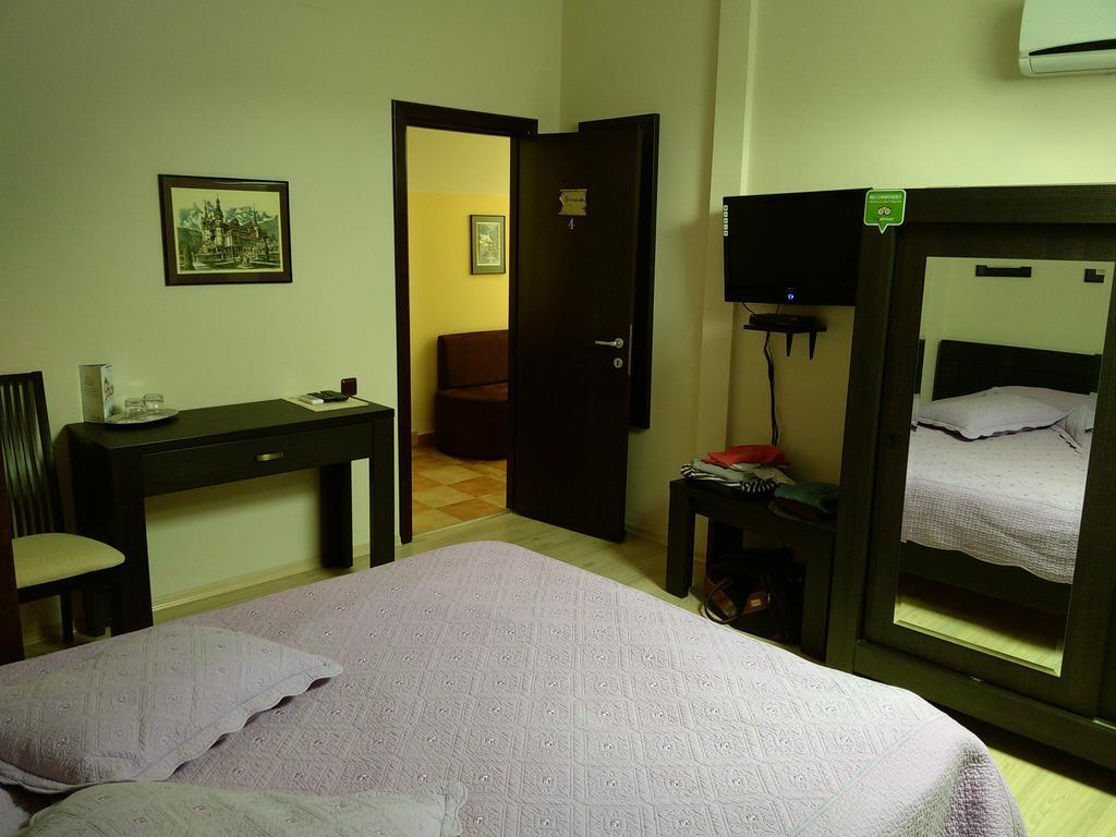 Rami House Central Double Rooms براشوف الغرفة الصورة