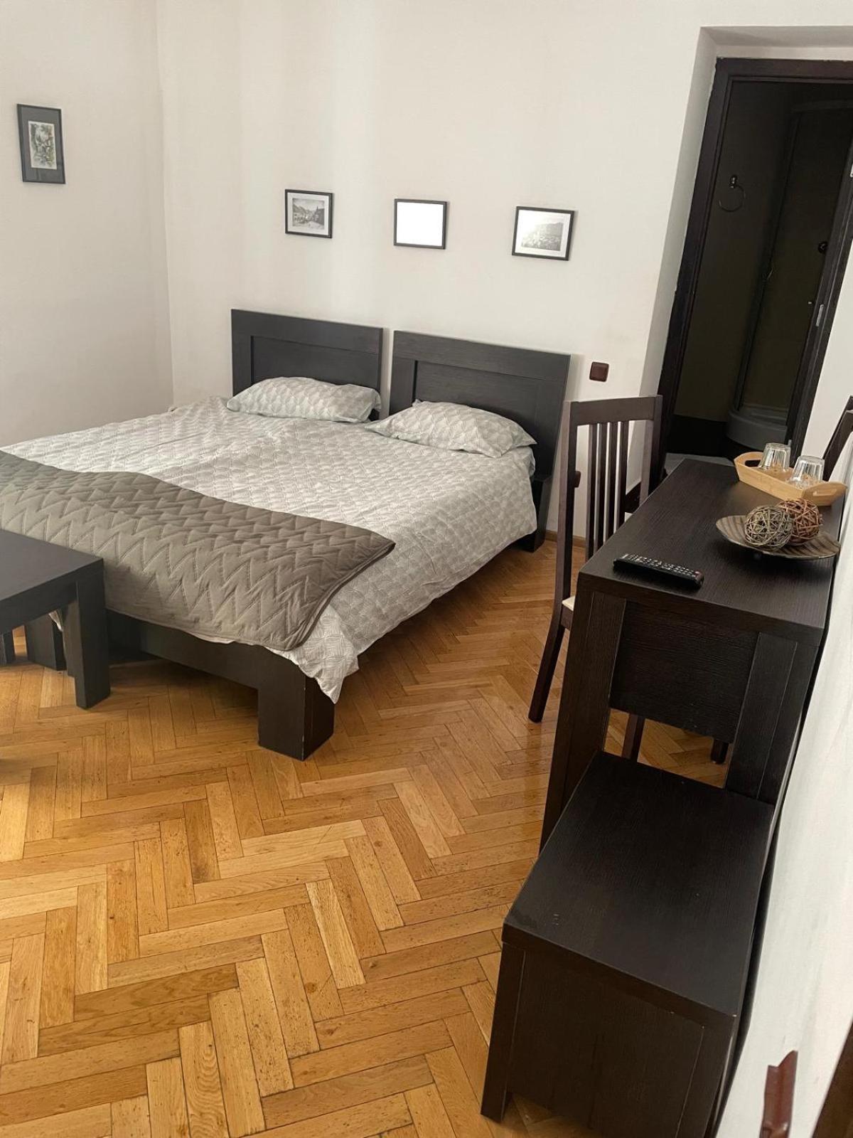 Rami House Central Double Rooms براشوف المظهر الخارجي الصورة